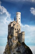 castle-9667123_1280.jpg