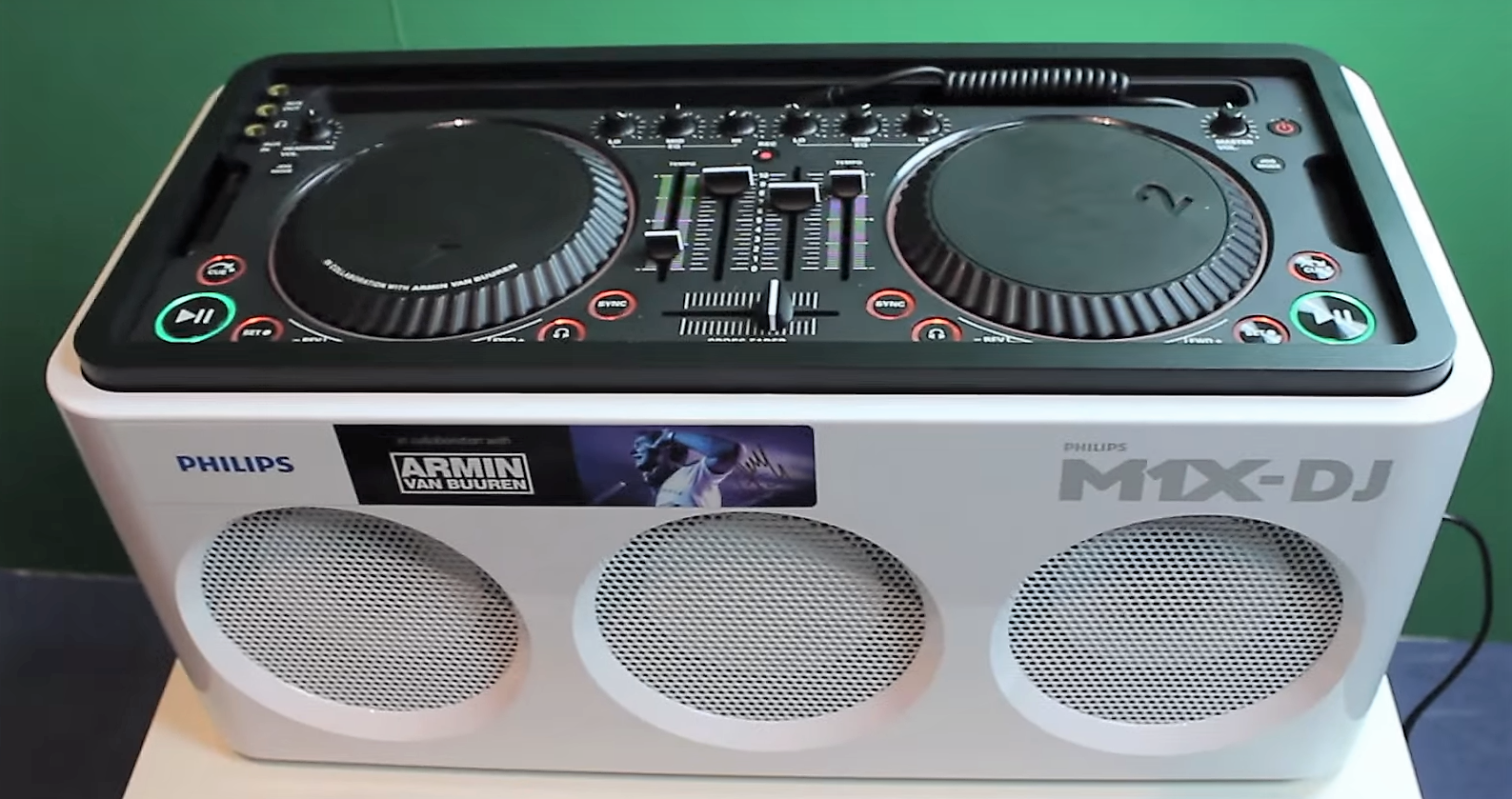 DJ_sound_system_made_by_Philips_M1X_DJ (1).png