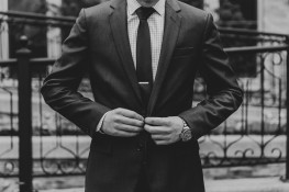 sydney-riggs-zcs5Wk-3bB0-unsplash.jpg