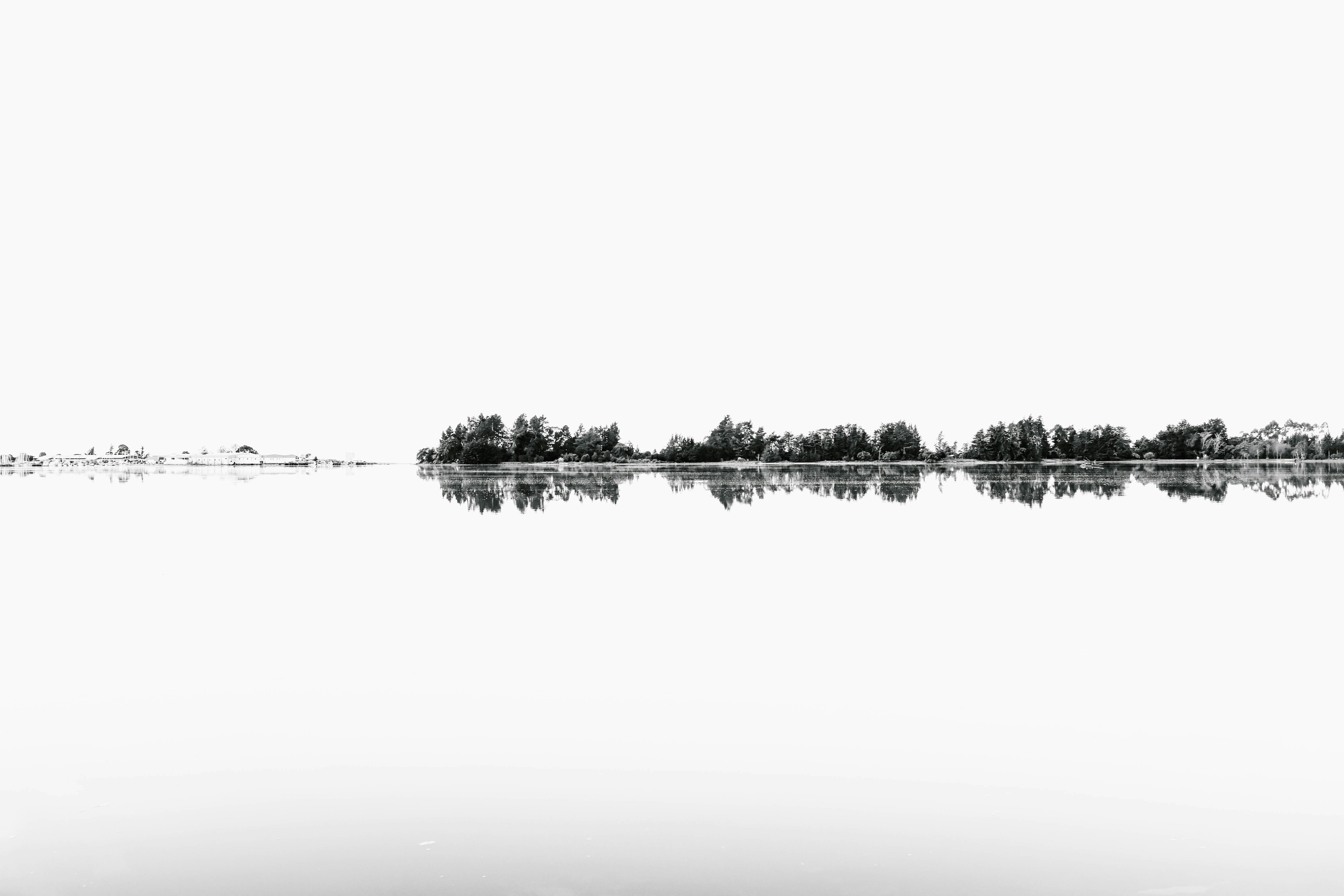adrien-olichon-QrZEZGsRjJ0-unsplash.jpg